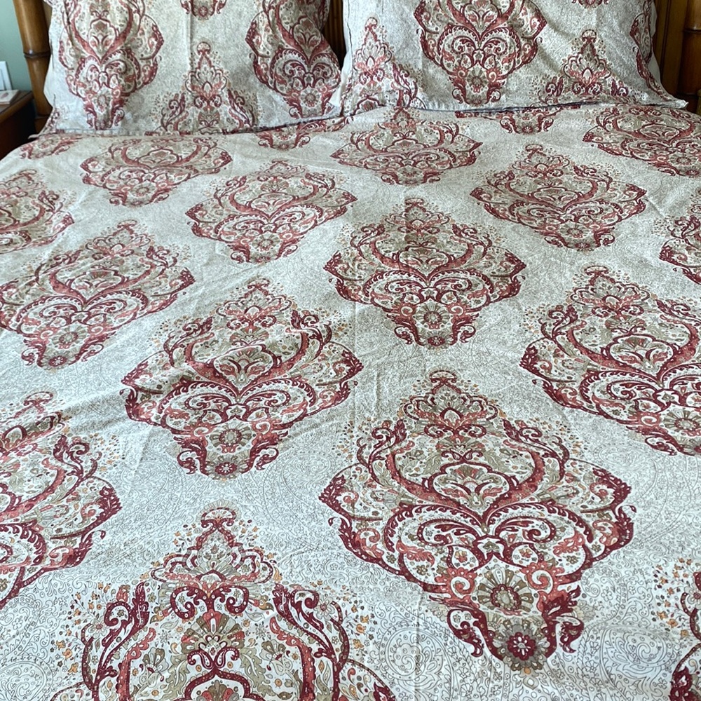 Pottery Barn Boho king duvet and 2 king shams